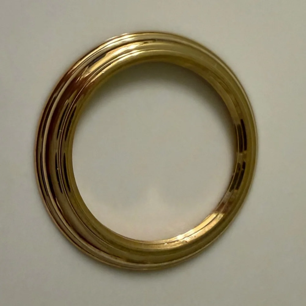 Gucci Gold Bezel “Only